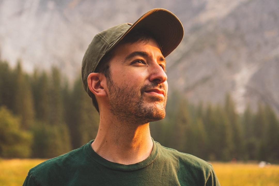 A Look Into Anti Aging Skin Care for Men